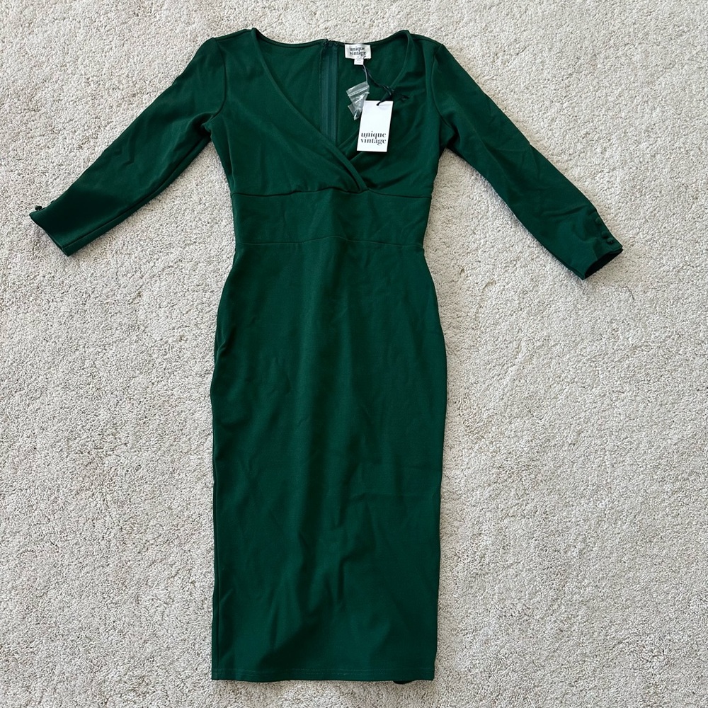 NWT Unique Vintage dress